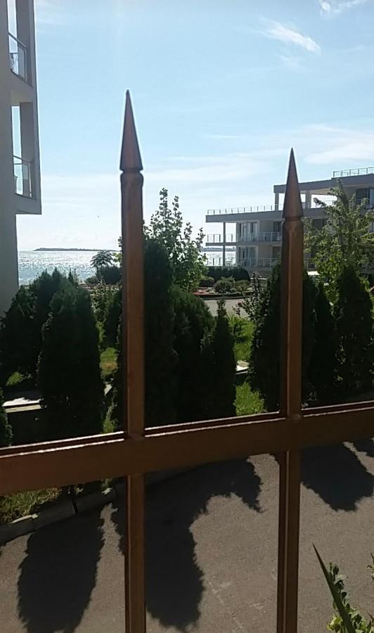 Le Premiére Randevu Daire Sveti Vlas Dış mekan fotoğraf